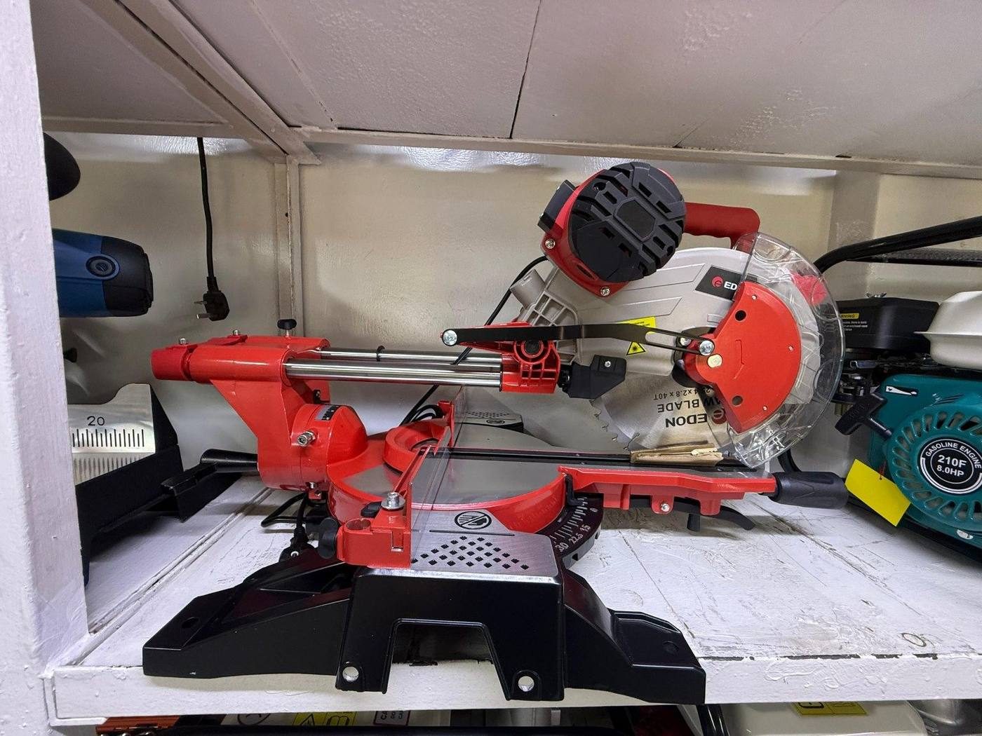 EDON sliding mitre saw