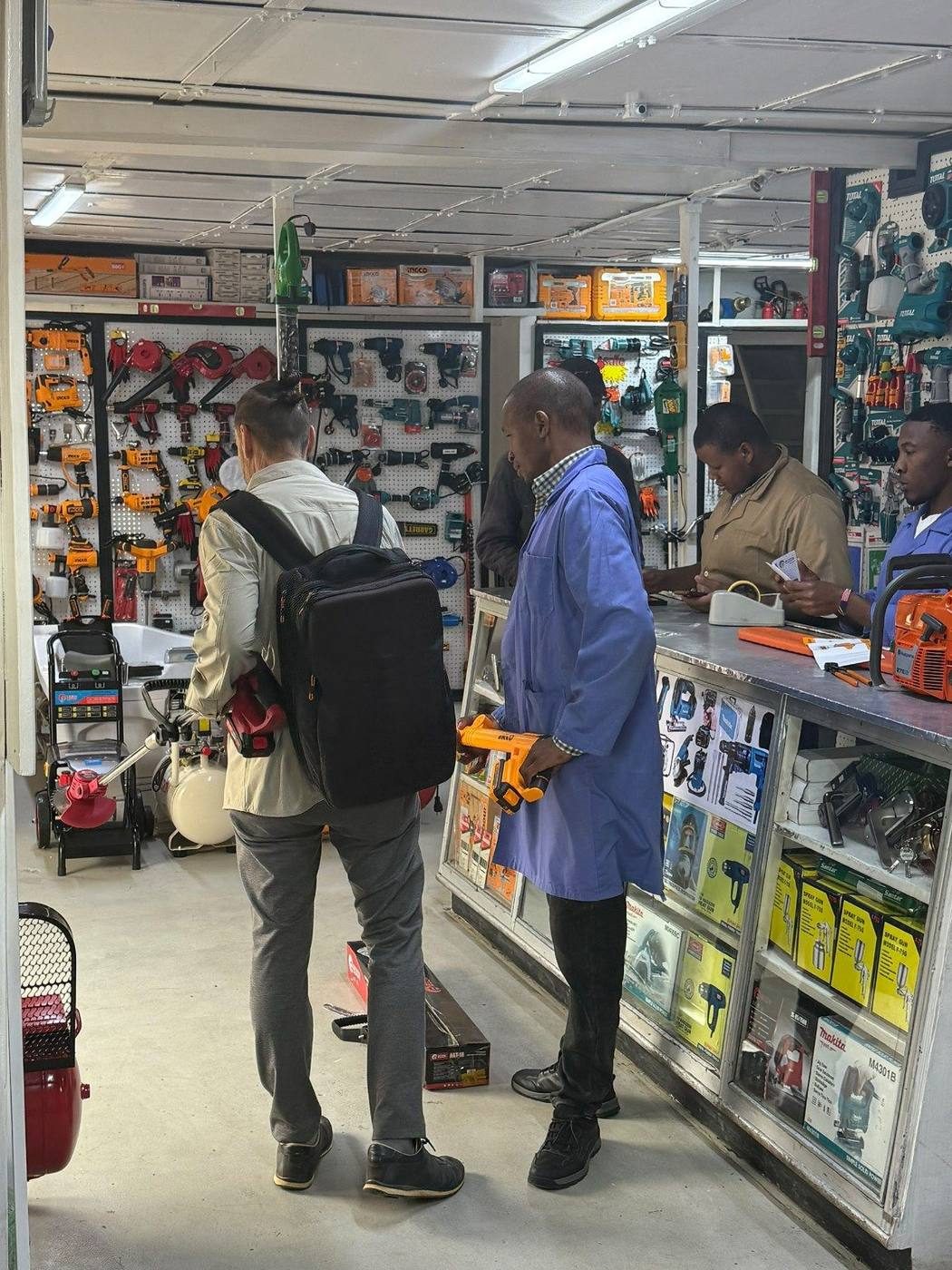 OHGS staff demonstrating products at the counter